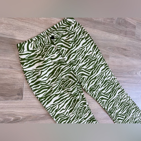 Green Zebra Pants - Picture 3 of 4